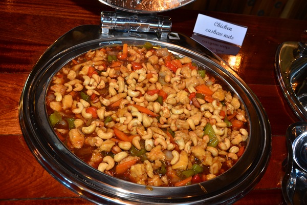 Sunday Buffet at Bay Lodge